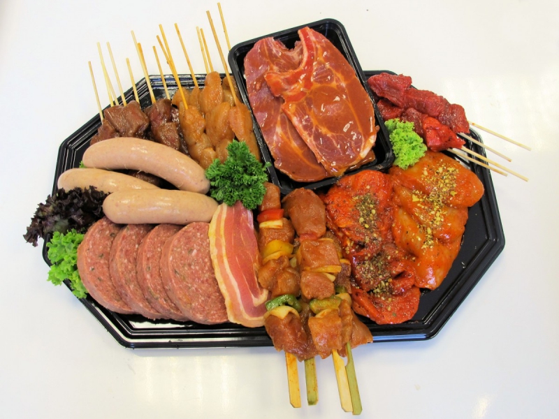 boucherie-POURCIEUX-min_bbq_butcher_shop_supermarket_meal_party-766127